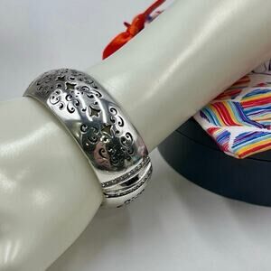Brighton Fortuna Silver Plated Crystals Hinged‎ Bangle Bracelet 1”
